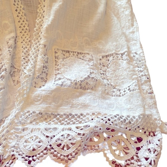 Chico’s Ladies Sleeveless White Gauzy Cotton/Lace/Embroidered Cardigan- Size S/M - Picture 3 of 10